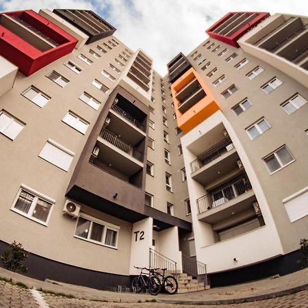 Apartment Gabriela'S Home Oradea Eksteriør billede